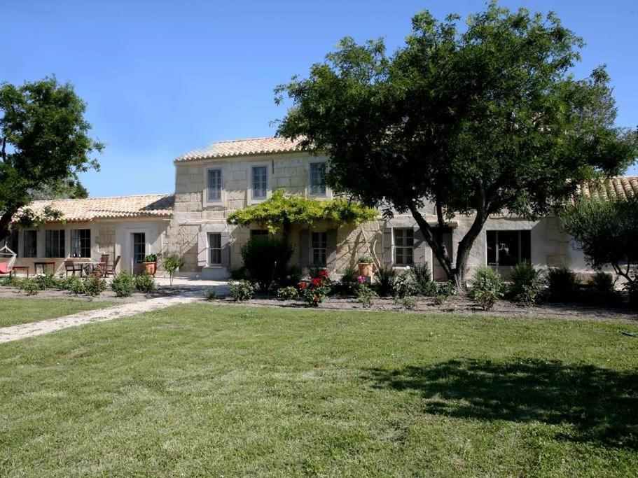 Mas De La Forge Villa Arles Exteriör bild